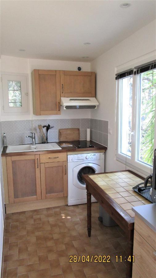 NICE, à saisir : STUDIO indépendant en VILLA  Extérieur photo